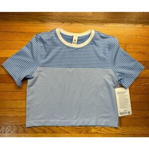 Lululemon Seamless Classic-Fit Mariner Stripe T-Shirt Pool Party/White Small NWT